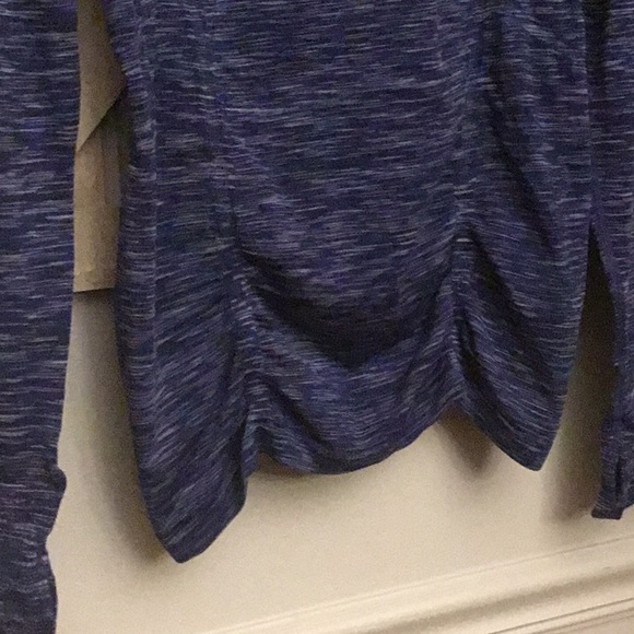 Athleta galaxy blue long sleeve rutched top - Picture 3 of 8